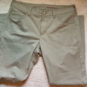 Rhone - Printed Commuter Five Pocket Driftwood size 33x30